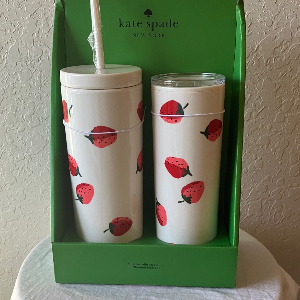 Kate Spade: NIB Strawberry Print Tumbler Duo- set of 2